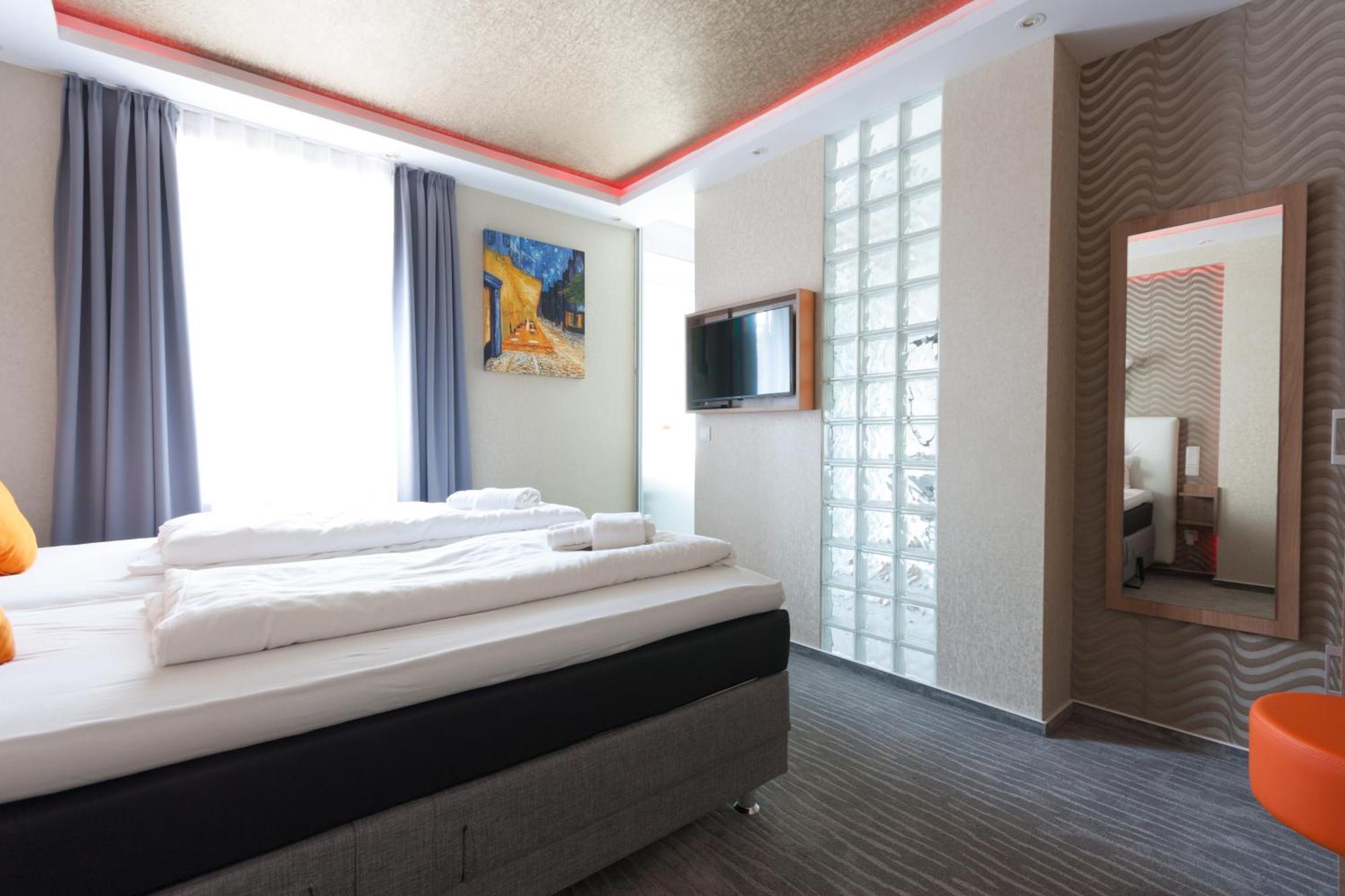 Stay-Inn Bielefeld Zentrum Екстериор снимка